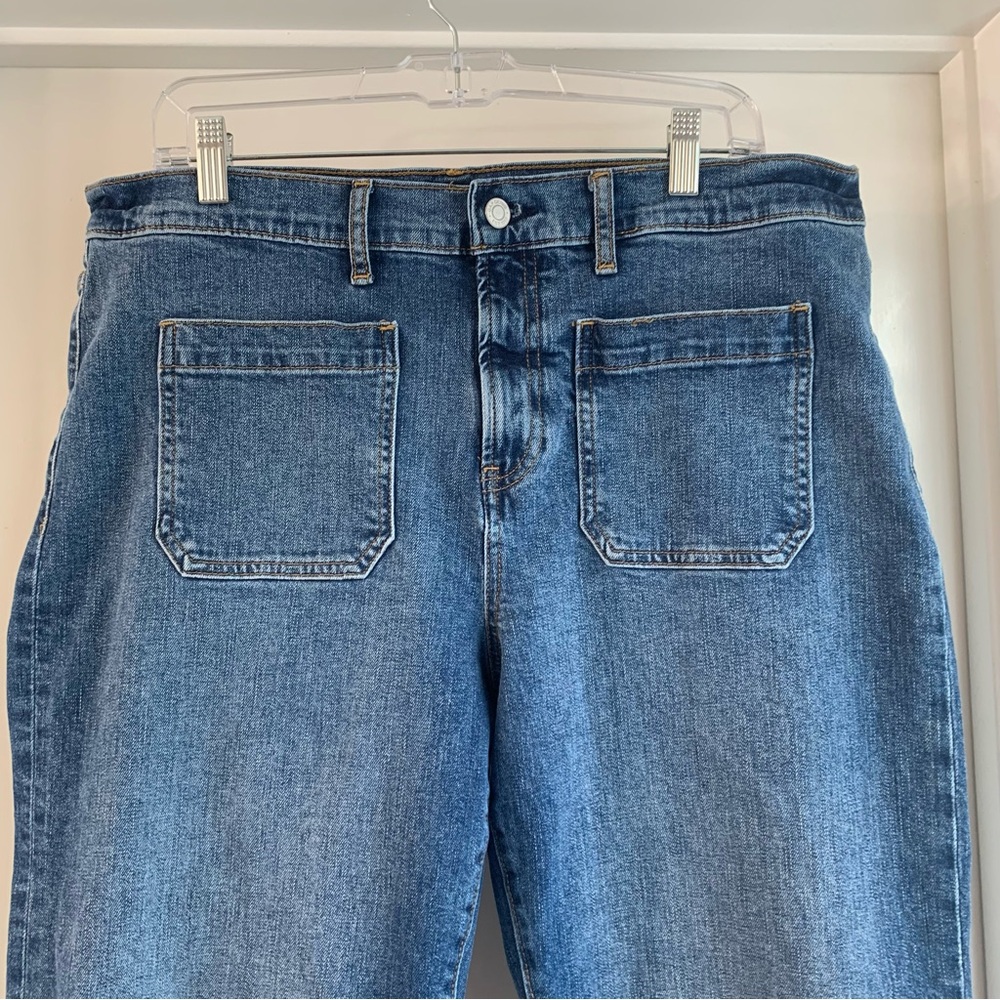 Gap Denim Women's Cheeky Straight Medium Indigo Size 16 Raw Hem - Picture 3 of 7